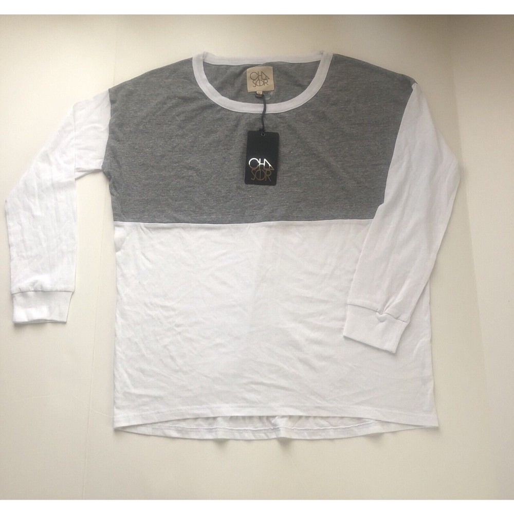 Chaser Gray And White Long Sleeve Tee Size Medium